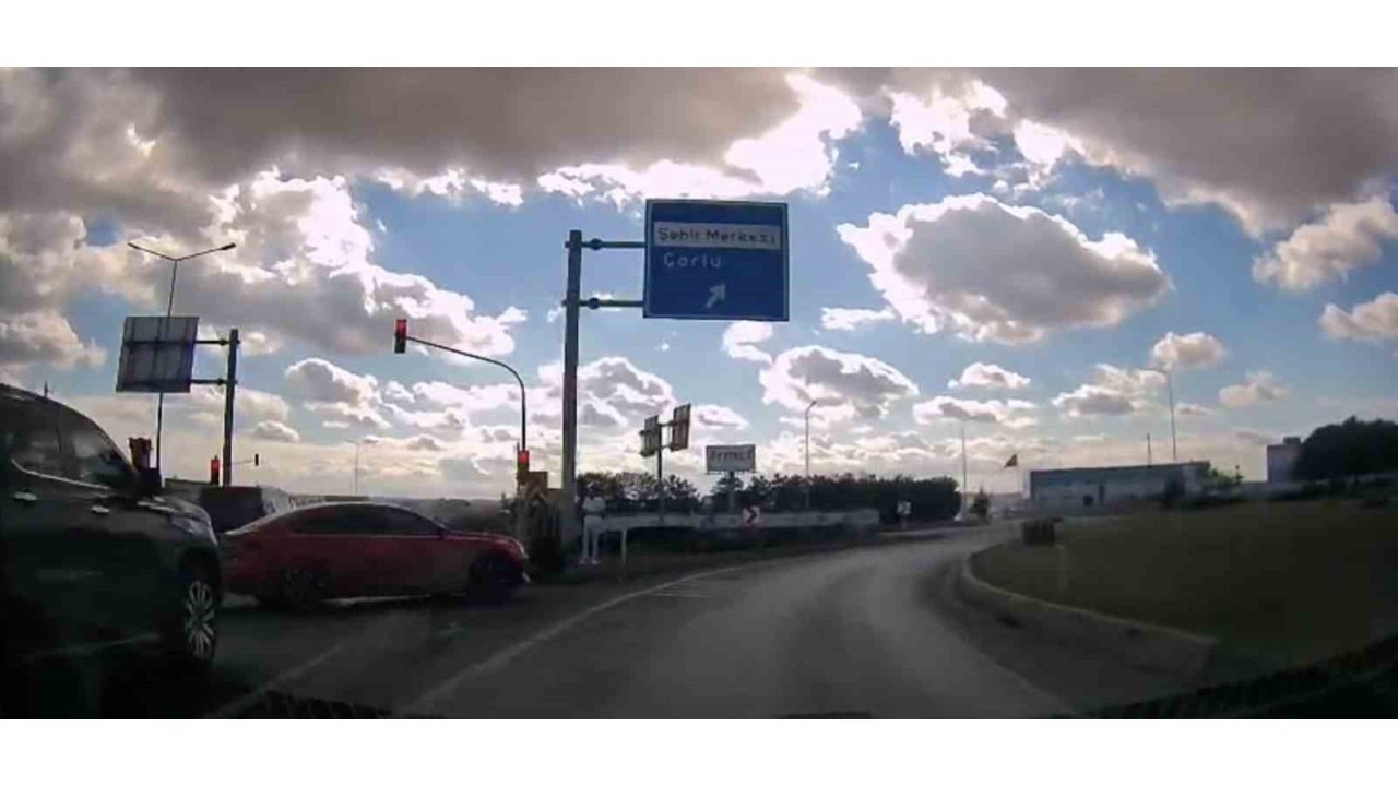 Kaza Tehlikesi Sözlü Tartışmayla Bitti
