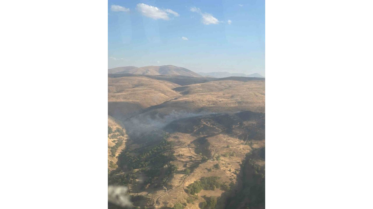 Elazığ’da Kırsal Alan Yangını Kontrol Altına Alındı