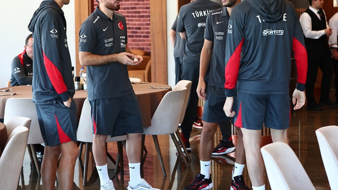 A Milli Futbol Takımı, Riva’da Kampa Girdi