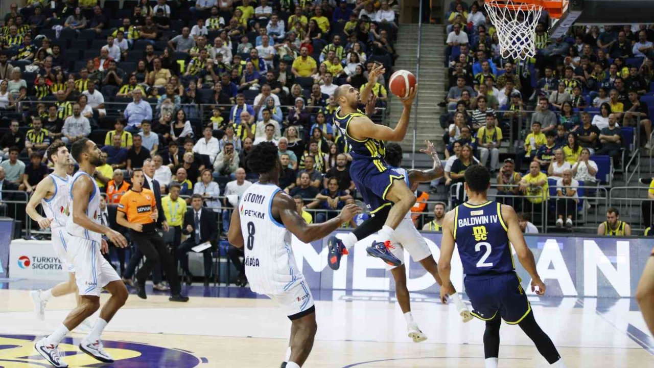 Basketbol Süper Ligi: Fenerbahçe: 105 - Aliağa Petkim Spor: 83