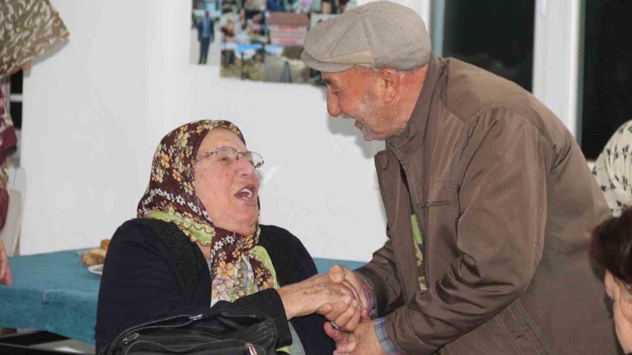 Bu Etkinlik Sayesinde Her Hafta Sonu Vatandaşlar Köylerine Adeta Geri Göç Ediyor
