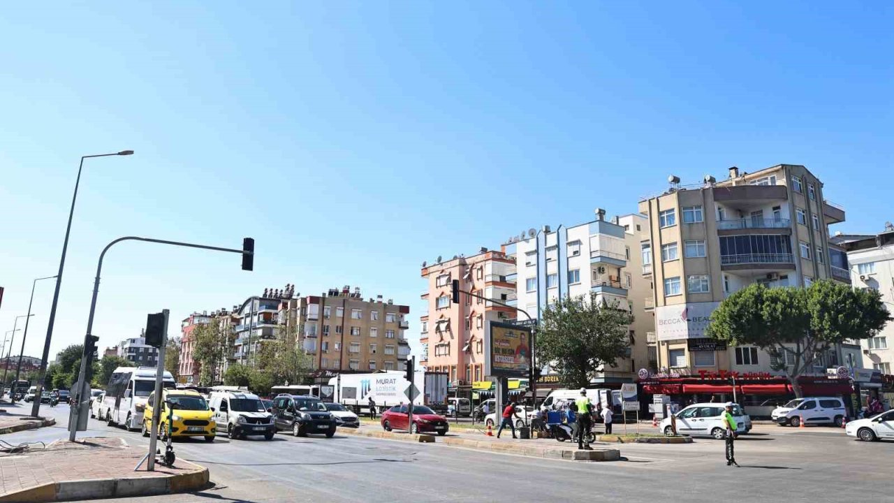 Büyükşehir Sinyalizasyon Alt Yapısını Yeniliyor