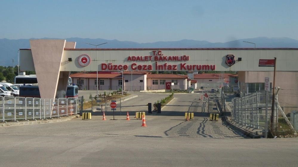 Düzce’de Çeşitli Suçlardan Aranan 24 Bine Yakın Şahıs Sorgulandı