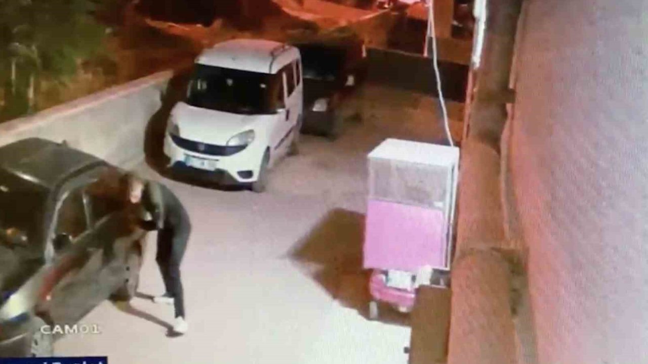 Park Halindeki Araçların Lastiklerini Patlatan Şahıs Yakalandı