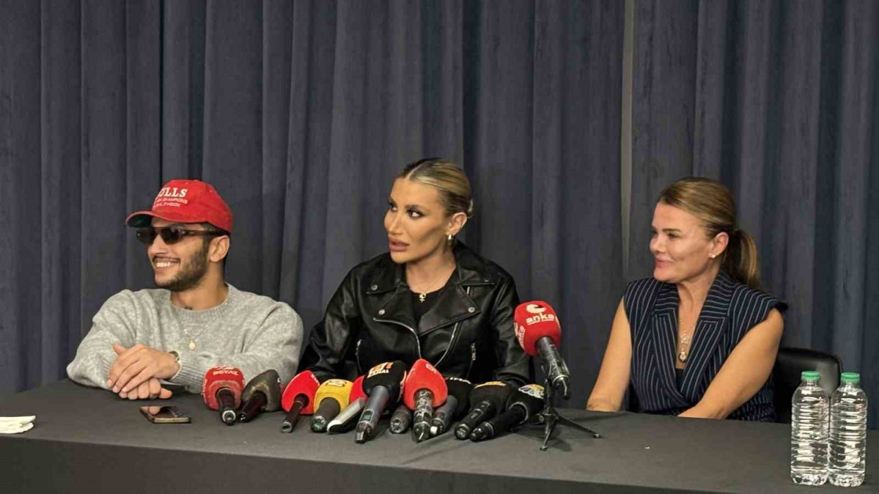 Şarkıcı İrem Derici: