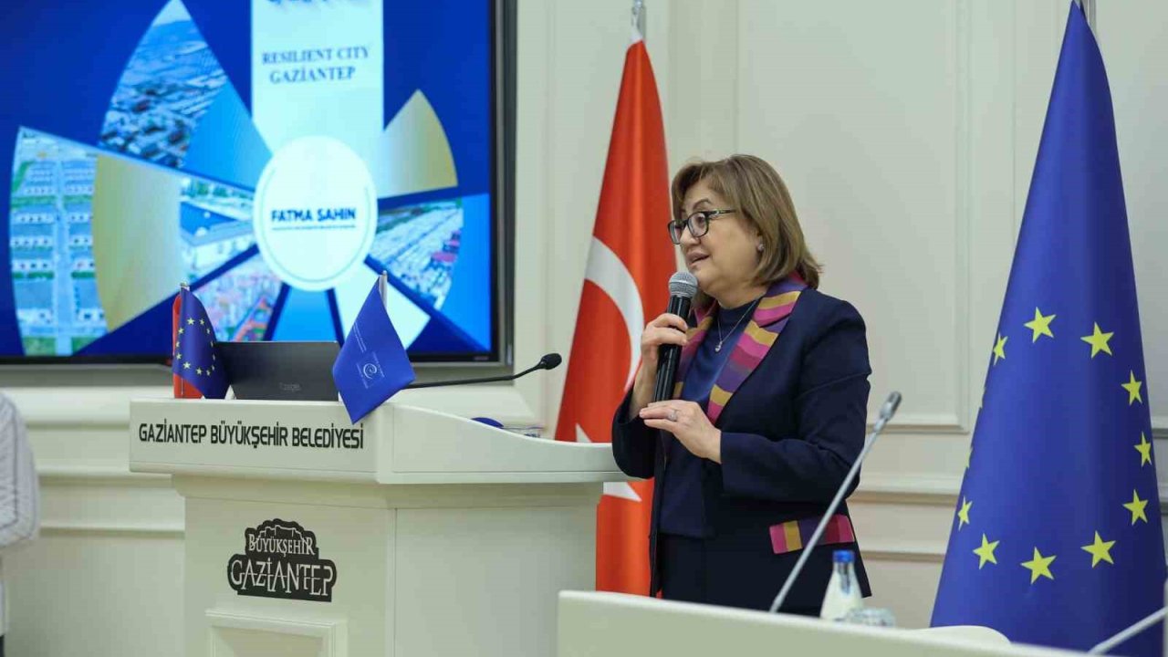 Gaziantep’te ’deprem Gerçeği Ve Gaziantep’in Afet Yönetimi’ Teknik Toplantısı