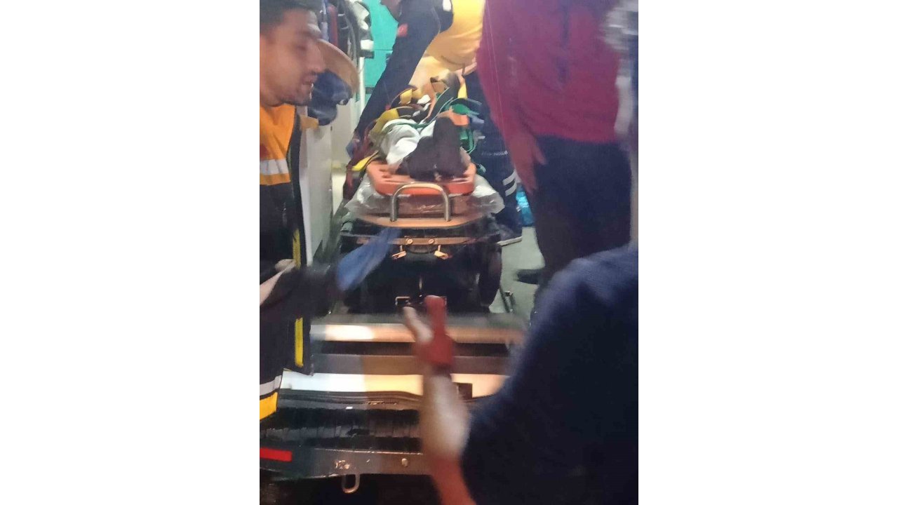 Aşkale’de 2 Ayrı Trafik Kazası; 5 Yaralı