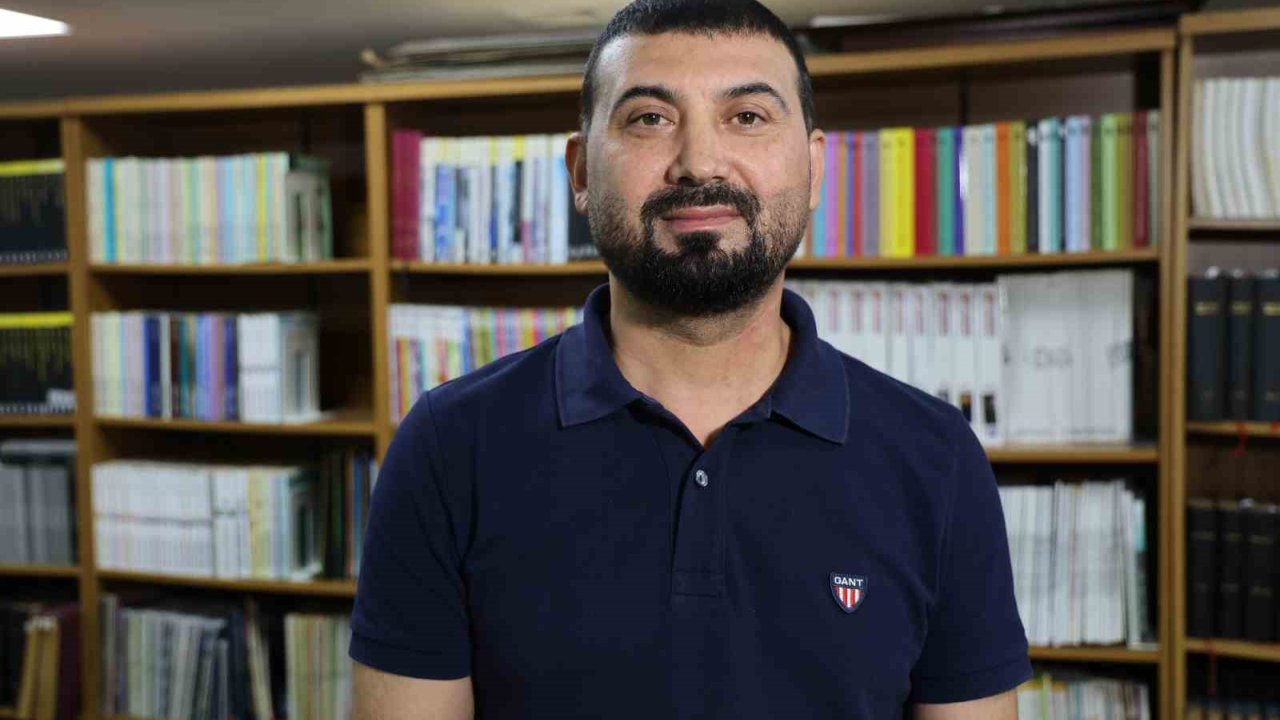Doç. Dr. Berat Akıncı: