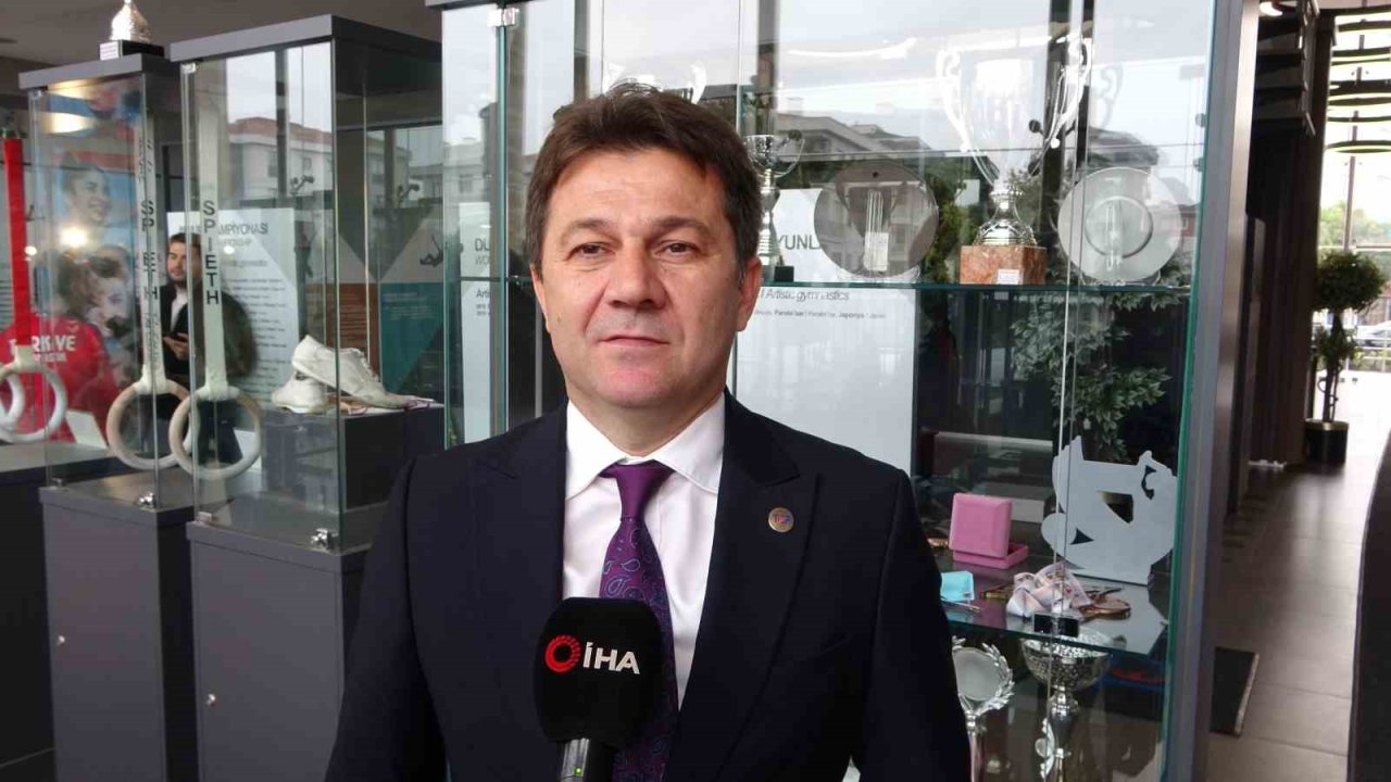 Suat Çelen: