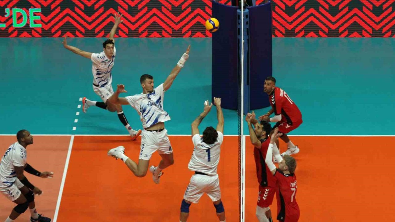 Tsyd Ankara Cumhuriyet Kupası: Halkbank: 3 - Spor Toto: 1