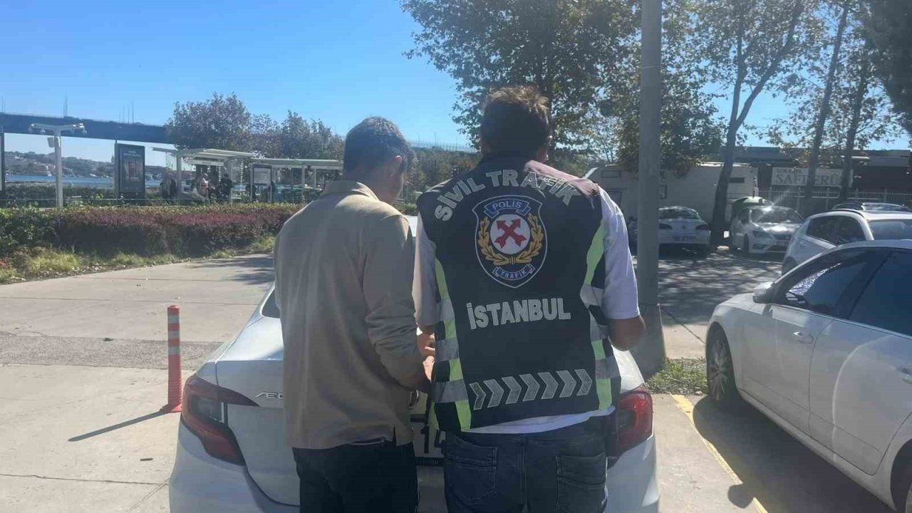 Arnavutköy’de Trafiği Tehlikeye Düşüren Magandaya 4 Bin 153 Lira Ceza