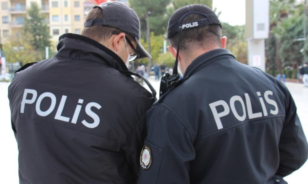 Dolandırıcılık Suçundan Aranan Şahıs Aydın’da Yakalandı