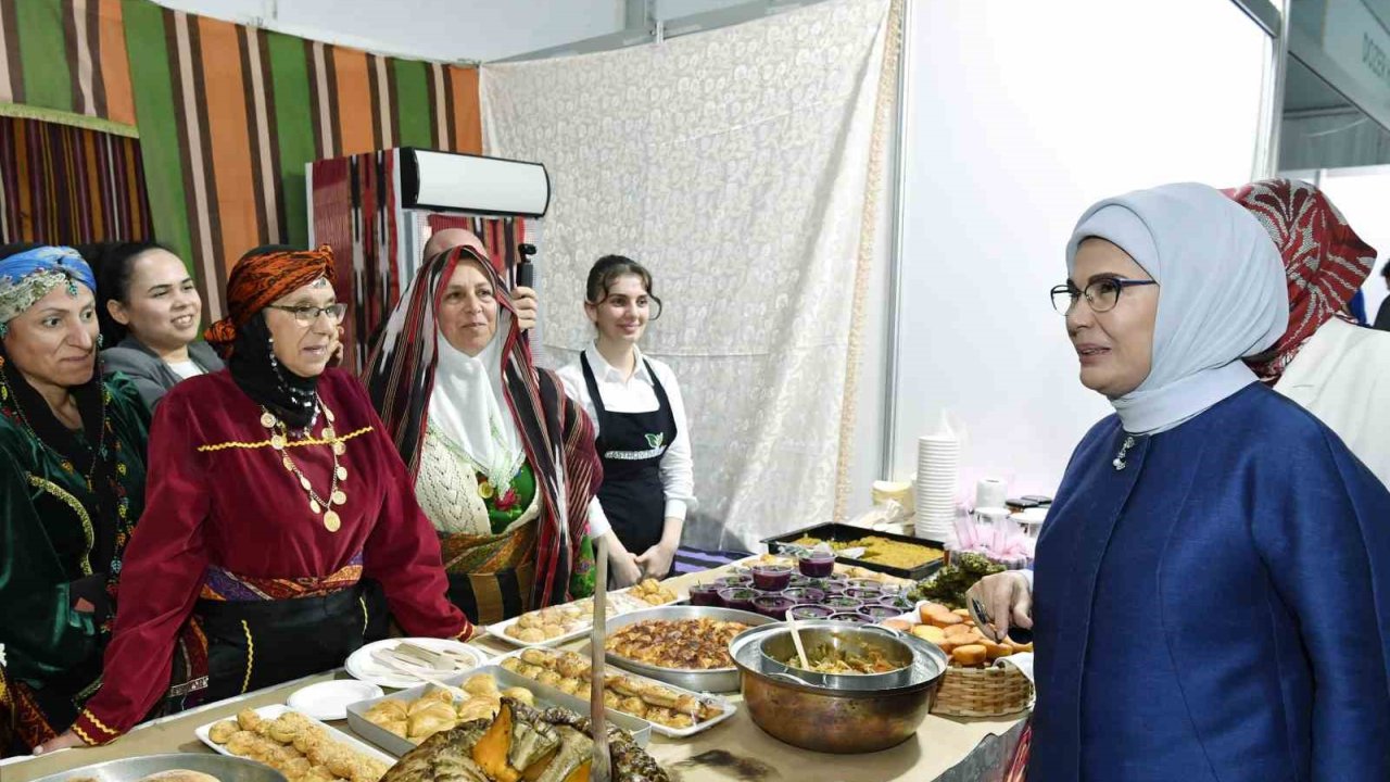Emine Erdoğan, 5. Rize Gastronomi Günleri’ne Katıldı: