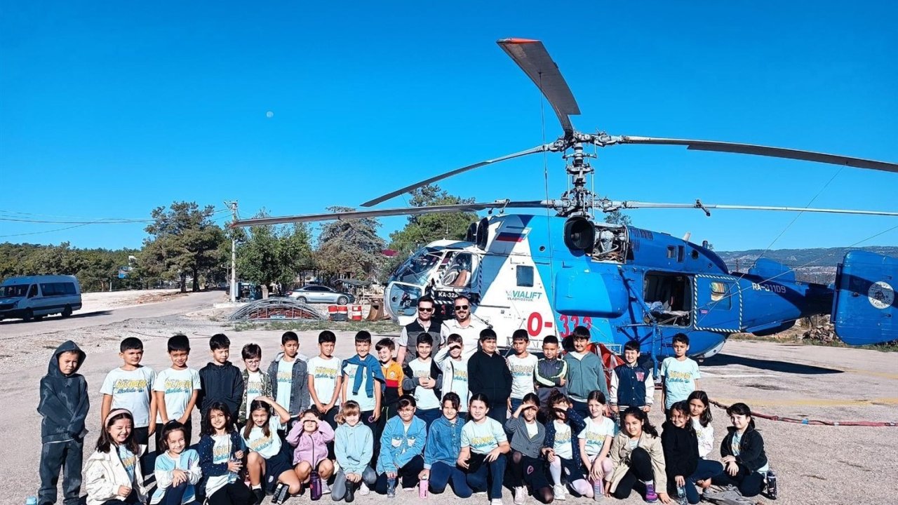 Öğrencilere, Yangınla Mücadelede Hava Gücünün Önemi Anlatıldı