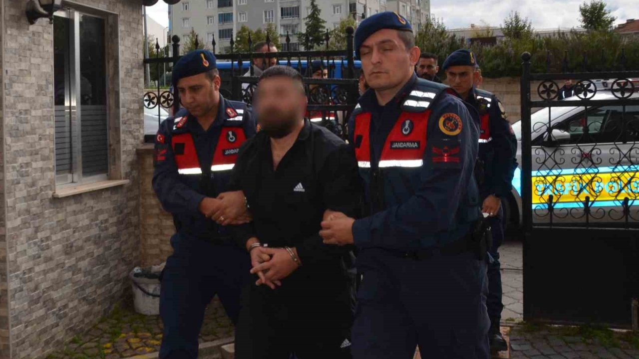 Eski Kayınbiraderine Kurşun Yağdıran Zanlı Adliyeye Sevk Edildi