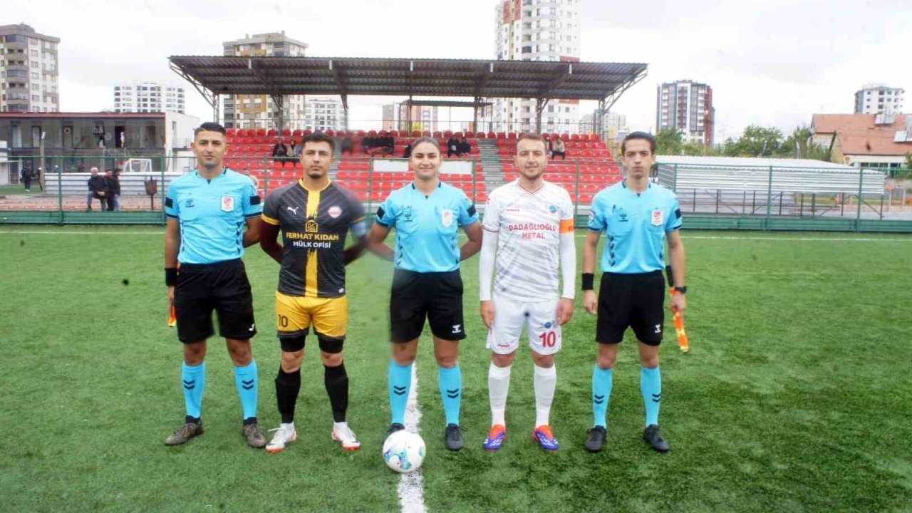 Gol Düellosu Erciyes Esen Makina Fk’nin