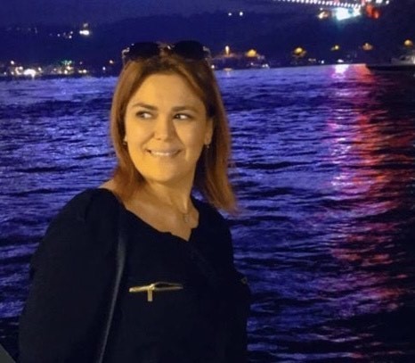 Esenyurt’ta Kamyonun Çarptığı Kadının Cesedi Adli Tıp Kurumundan Alındı