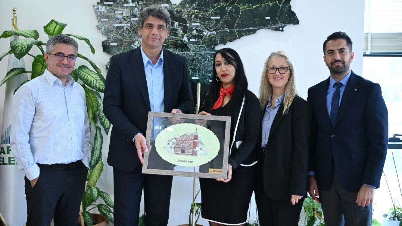 Fransız Belediye Başkan Yardımcısı Kartepe’de