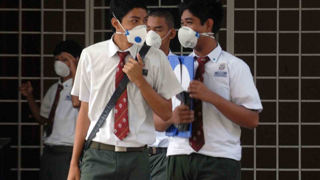 Malezya’da Yaklaşık 6 Bin Öğrenci Grip Oldu, Eğitime Ara Verildi