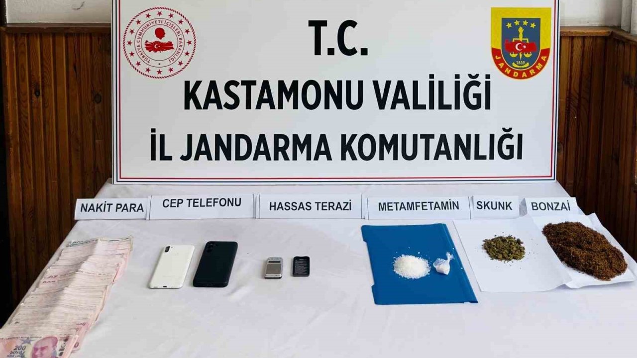 Kastamonu’da Uyuşturucu Maddeyle Yakalanan Şüpheli Tutuklandı