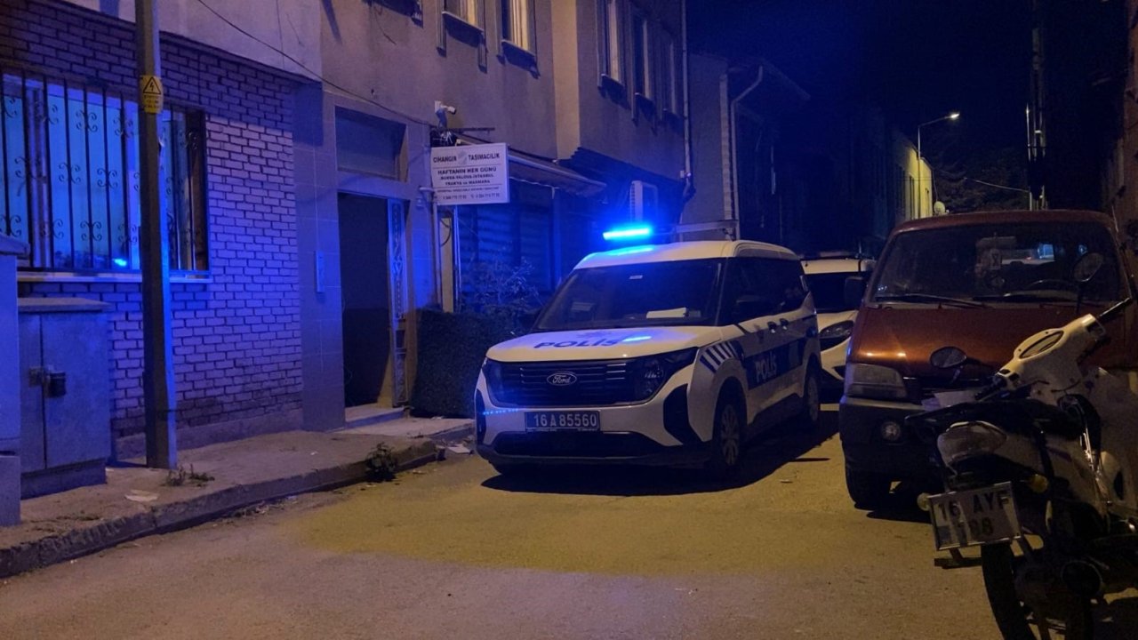 Bursa’da Bir Genç Evinde Ölü Bulundu