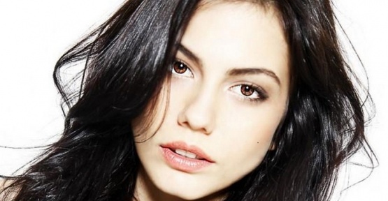 Demet Özdemir Yeni Bir Aşka Merhaba Mı Diyor?