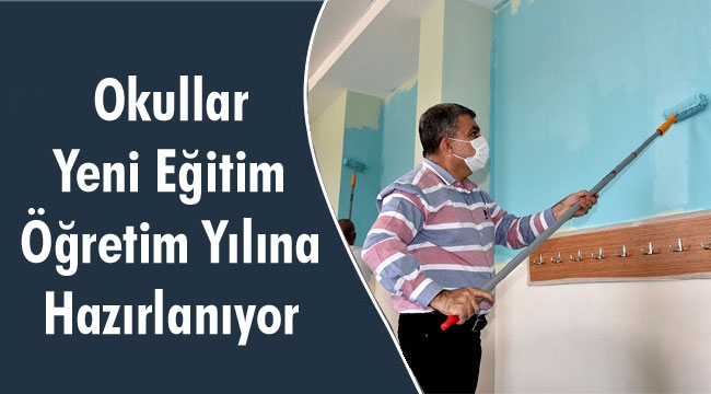 VALİ, OKULDA BOYA İŞLERİNE YARDIM ETTİ
