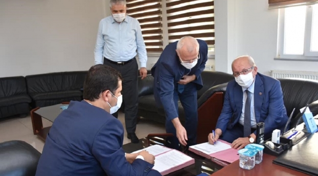 KUMBAĞ ARITMA TESİSİ ATIK SU TERFİ HATTININ YAPIMI İÇİN İLLER BANKASI İLE SÖZLEŞME İMZALANDI