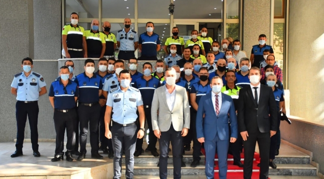 BAŞKAN VEKİLİ TUTUK ZABITA HAFTASINI KUTLADI