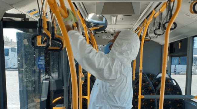 Otobüslerde Dezenfeksiyon Çalışmaları Aralıksız Sürüyor
