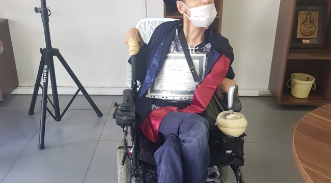 BAŞARILI KURSİYER BEKİR MADAN, LİSEDEN MEZUN OLDU