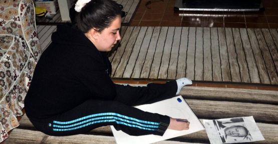 Ayağıyla yaptığı portreyi Cumhurbaşkanı Erdoğan’a hediye edecek