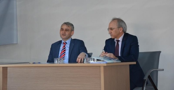 Kaymakam Osman Güven, Selendi de Öğretmenler İle Toplantı Yaptı.