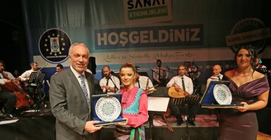 Kütahya’da Türk Halk Müziği Konseri
