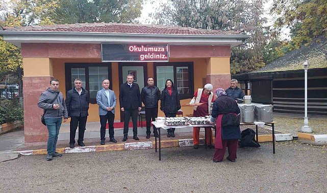 'Ben Her Yerde Varım Projesi' kapsamında sıcak çorba ikramı