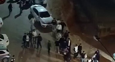 Adıyaman'da sopa, tekme ve yumruklu kavga anları kamerada