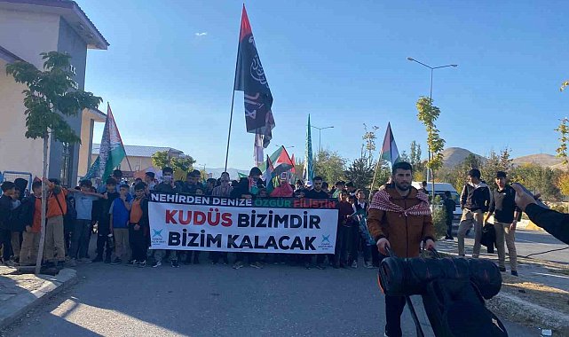 Ağrı'da Gazze ve Aksa Tufanı'na destek yürüyüşü düzenlendi