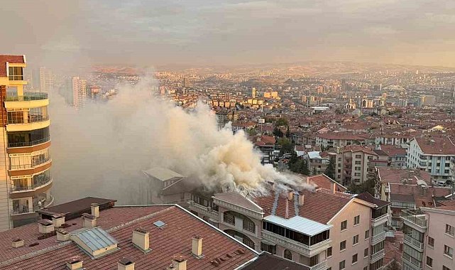 Ankara'da çatı katı yangını