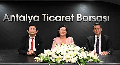 Antalya'da 'Tarım Gündem' toplantısında israfa dikkat çekildi