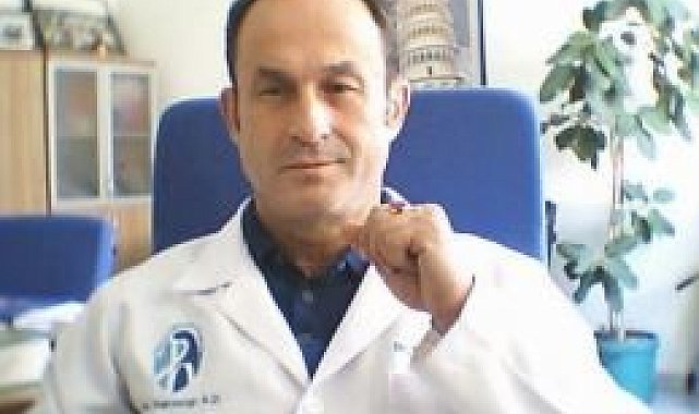 Araç kullanırken kalp krizi geçiren profesör hayatını kaybetti