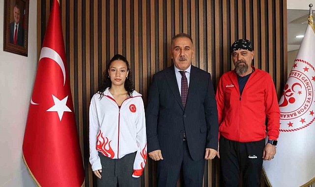 Aydınlı Mina, Türkiye'yi temsil edecek