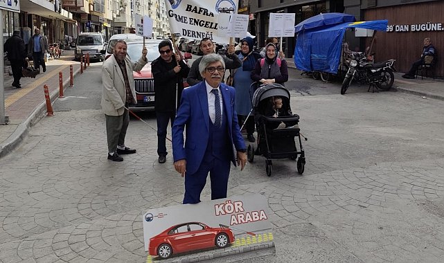 Bafra'da görme engellilerden farkındalık yürüyüşü