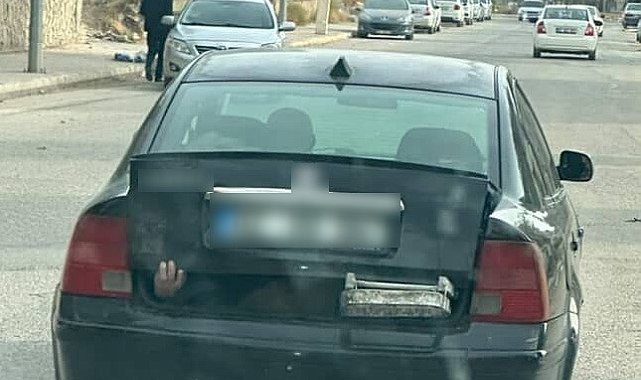 Bagajdan çıkan el görenleri şaşırttı