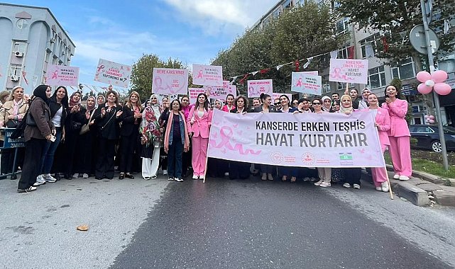 Bahçelievler Belediye Başkanı Bahadır motosiklete bindi, meme kanserine dikkat çekti