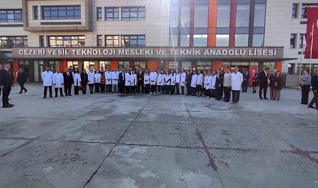 Bakan Tekin: "Dünyadaki eğitim sektörüyle herkesin insan haklarına egemen olacağına inanıyorum"