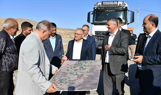 Başkan Büyükkılıç'tan, 22 mahalleyi Ankara Yolu'na bağlayacak 50 milyon TL'lik yol projesi