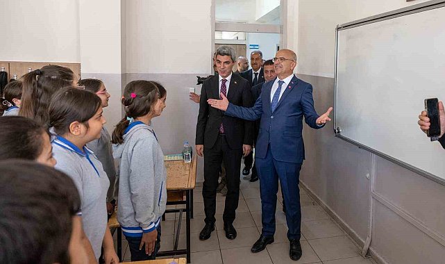 Başkan Er öğrencileri 11. Malatya Anadolu Kitap ve Kültür Fuarı'na davet etti