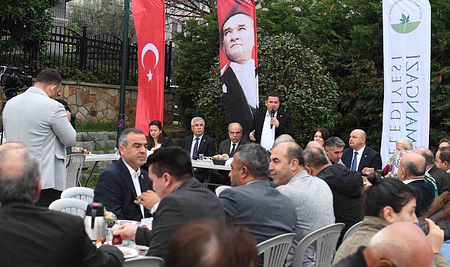 Başkan Erkan Aydın'dan 1,5 yılda 35 mahalle buluşması