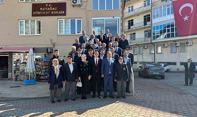 Başkan Pütün; "29 Ekim Cumhuriyet Bayramı'nı en içten duygularımla kutluyorum"