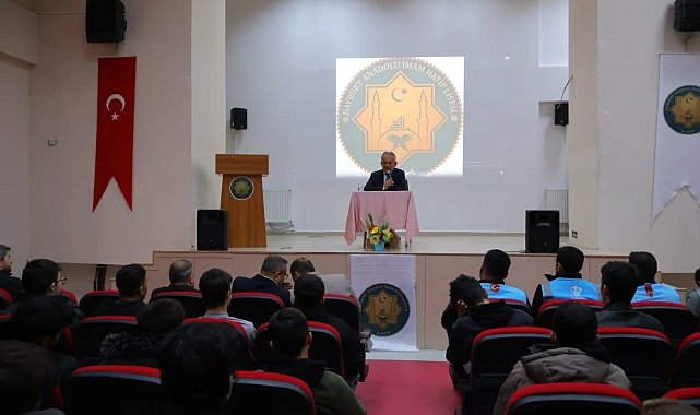 Bayburt'ta İmam Hatipliler Haftası kutlandı